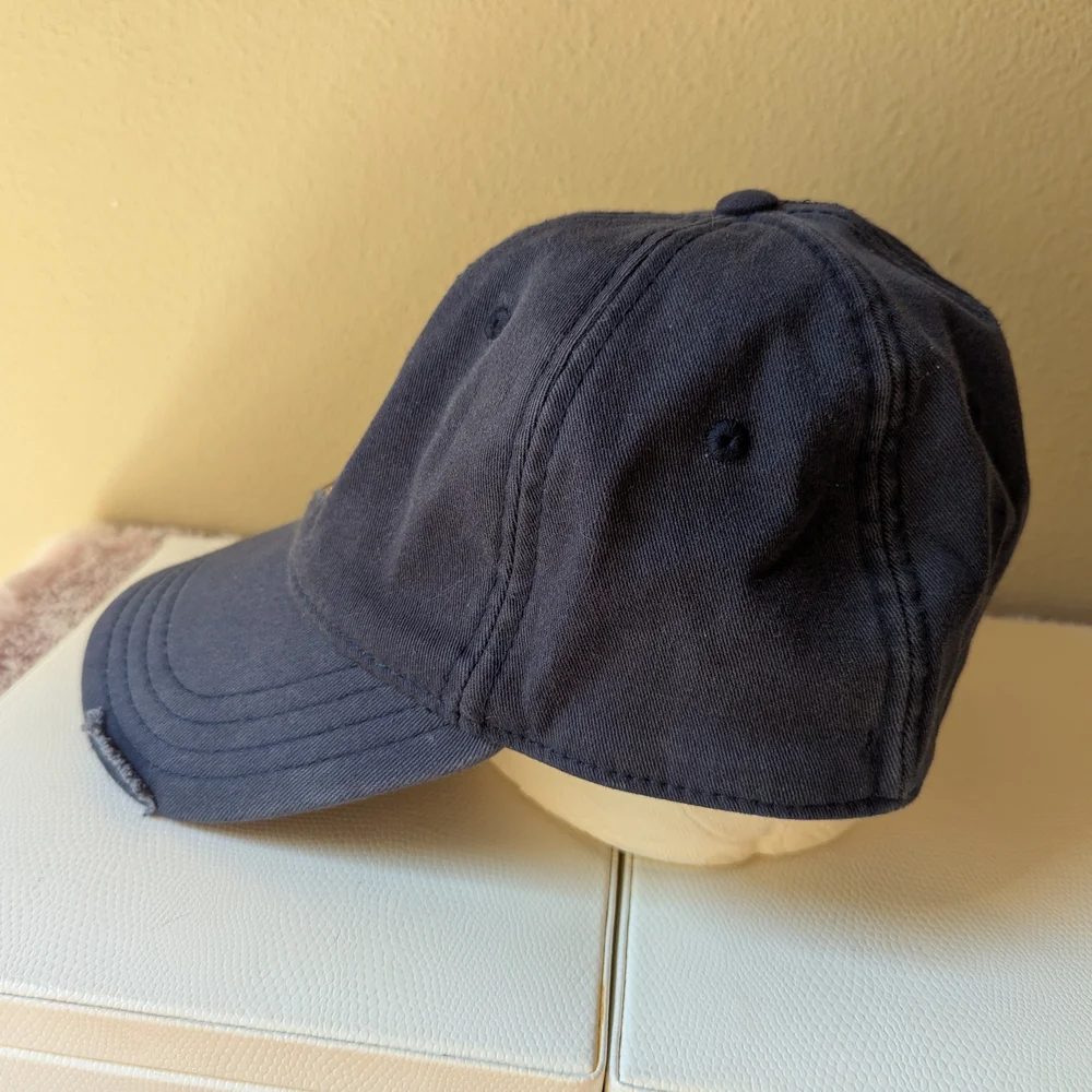 Daniel Cremieux Navy Cap with Dog Embroidery - Picture 6 of 14